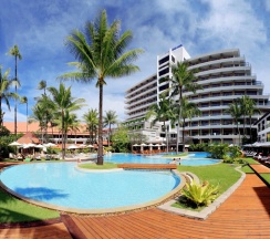 Двухместный номер Deluxe двуспальная кровать в Patong Beach Hotel