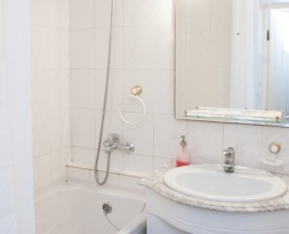 ПОЛУЛЮКС представительский с ванной в Сказка