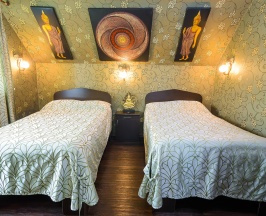 Люкс с балконом в Отель Диалог