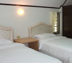 Коттедж c 1 комнатой с красивым видом из окна в Phudara Resort