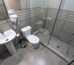 Двухместный номер Standard двуспальная кровать в Imperial House Hotel
