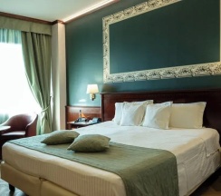 Трёхместный номер Spacious в Отель C-Hotels Concorde