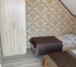 4-местный номер полулюкс семейный в Диана