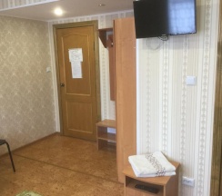 Номер улучшенный с 2 односпальными кроватями в Шатковская
