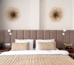 Делюкс в V Hotel&Rooftop lounge