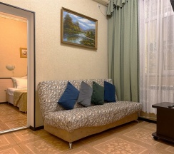 Семейный двухкомнатный с кухней в Уют