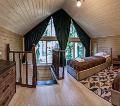 Дом с террасой в Os House