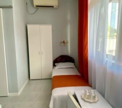 4 местный номер Делюкс в Петрович