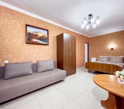 Семейный с балконом в Три богатыря by Viva Hotels Group