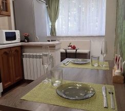 2-комнатные апартаменты улучшенные Островского 35/11 в Sun City Apartment (Сан Сити Апартмент) на улице Островского