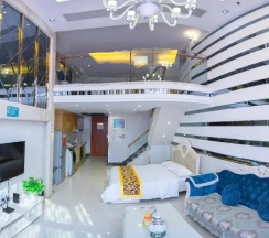 Двухместный номер Standard Дуплекс (2 отдельные кровати) в Louidon Mega Duplex Apartment - Beijing Rd