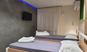 Номер 5 Полулюкс в Green Hotel
