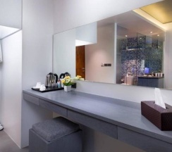 Двухместный номер Standard с балконом двуспальная кровать в Kamala Resotel
