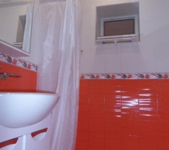 Комфорт с кроватью King Size и балконом в Кристина
