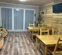 Дом с мангальной зоной в Сухой Лог