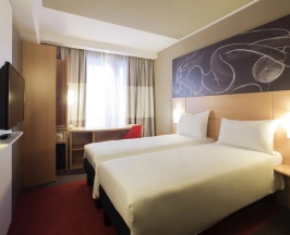 Двухместный номер Premium 2 отдельные кровати в ibis Yerevan Center 