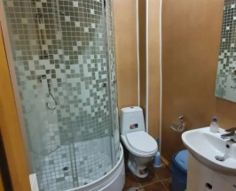 Двухместный номер Standard с балконом (двуспальная кровать) в Зима