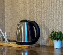 Трёхместный номер Супериор c 1 комнатой с балконом и с красивым видом из окна в Aimara