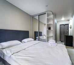 Комфорт №15 с террасой в Портал Апартментс