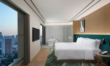 Люкс Deluxe в Hilton Garden Inn Xiamen Bailuzhou Park