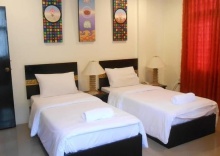 Номер Deluxe в The Bang Khun Phrom Suites