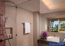 Двухместный номер Standard с видом на море в Avani Ao Nang Cliff Krabi Resort