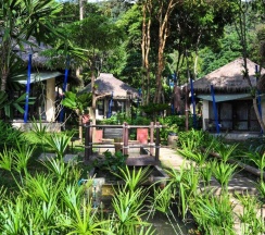 Бунгало Deluxe с видом на сад в LaLaanta Hideaway Resort