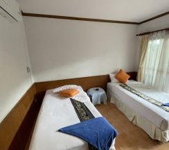 Номер Deluxe с видом на сад в Sea Breeze Bungalow
