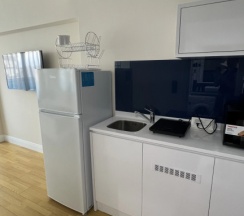 Трёхместные апартаменты с балконом и с видом на море в Апарт-отель MyGeorgia LLC Orbi City