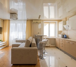 Двухместные апартаменты c 1 комнатой с балконом двуспальная кровать в Апартаменты Комфортные в центре Минска