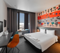 Стандарт с большой кроватью в Delta Sirius