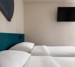 Стандарт с 1 кроватью Queen-size или 2 односпальными кроватями 80х200см в Нега