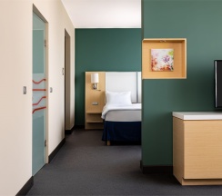 Люкс с одной спальней в Cosmos Yaroslavl Hotel