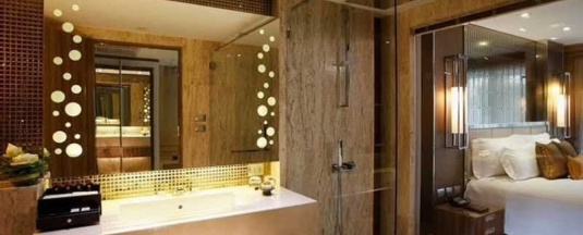 Двухместный номер Deluxe с балконом и с частичным видом на океан 2 отдельные кровати в The Sanctuary Phratamnak Pattaya