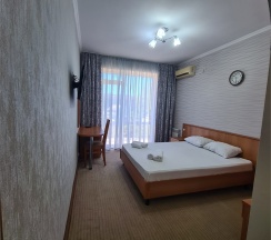 2х местный комфорт с балконом в Villa Gold