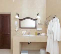 Четырёхместный номер семейный Стандарт Плюс с 2 комнатами в Alean Family Riviera