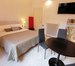 Студия в Leone X Guest House