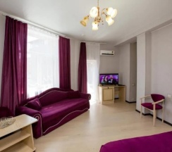 Трехместный Комфорт с балконом в Galla