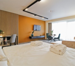 Сити Вип 7 в Ластадие