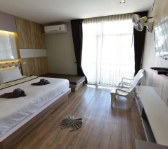 Четырёхместный семейный номер Standard Дуплекс в Ricci House Resort