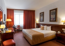 Стандарт с кроватью KingSize / двумя кроватями Twin в Арт отель
