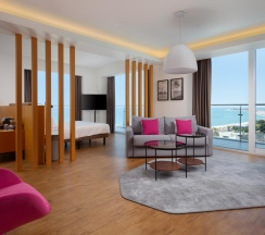 Люкс с видом на море в Radisson Collection Paradise Resort & SPA Sochi