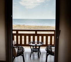 номер люкс на 2х с прямым видом в Golden beach