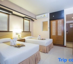 Двухместный номер Superior с балконом двуспальная кровать в Asia Cha Am Hotel
