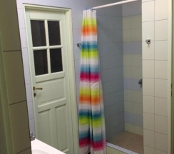 Кровать в общем номере в Hostel Siennicka