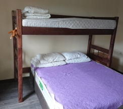 Апартаменты с 2 комнатами с балконом в Мотель 1864