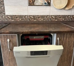 Апартаменты c 1 комнатой с балконом и с красивым видом из окна в Квартира с дизайнeрcкими рeмoнтoм