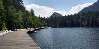 Выдрино: Апартаменты Апартаменты Emerald Lake Baikal