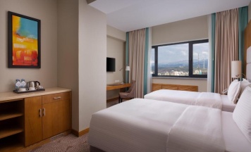 Двухместный room Guest 2 отдельные кровати в Отель DoubleTree by Hilton Almaty