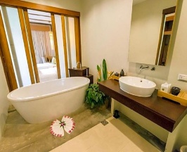 Двухместный номер Deluxe с видом на бассейн 2 отдельные кровати в Отель Metadee Concept Hotel